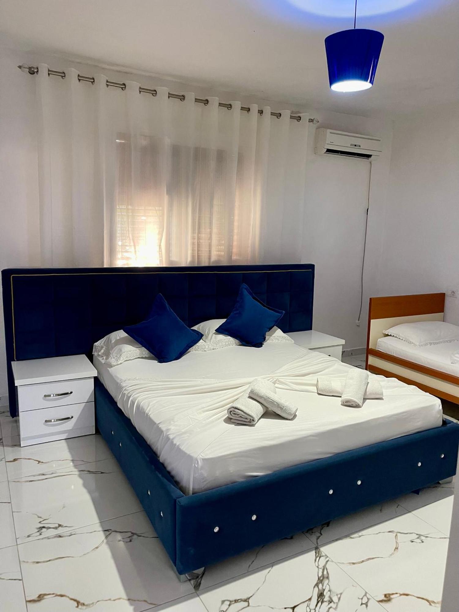 Guest House Dea Vlore Luaran gambar