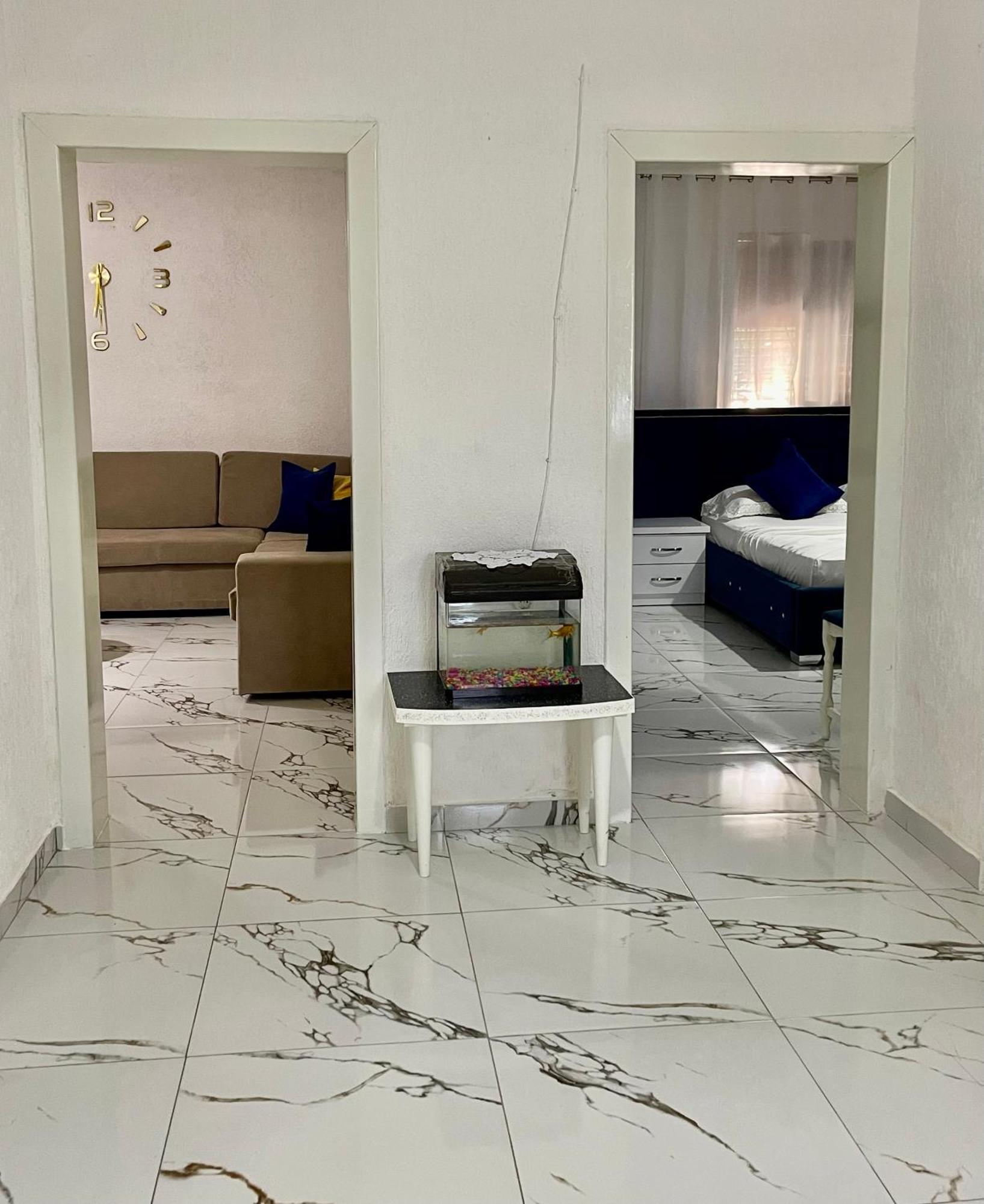 Guest House Dea Vlore Luaran gambar