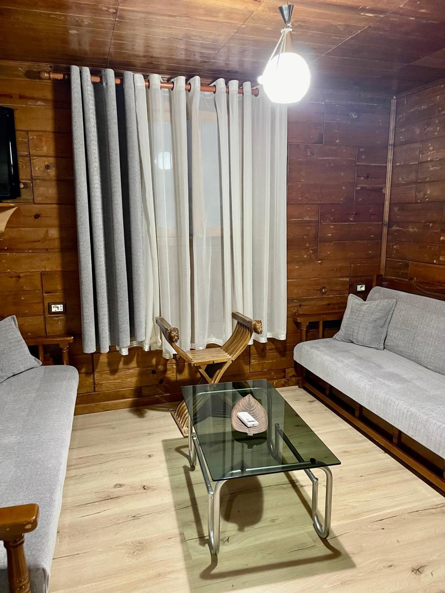 Guest House Dea Vlore Luaran gambar